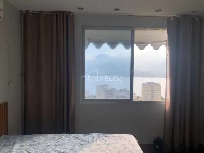 Apartamento - Padrão / Residencial / Lagoa