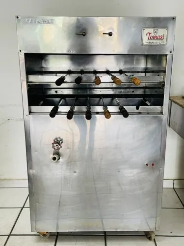 Churrasqueira industrial Tomas 10 espetos