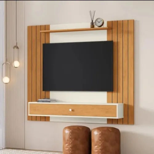 Home de parede p tv até 43 polegadas. Seminovo não tem um risco se quer.