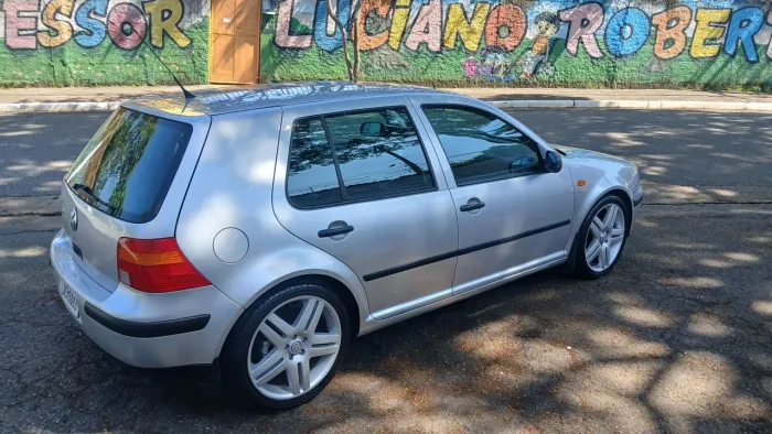 Volkswagen Golf 1.6 MI/ 1.6 MI Gener./black & Silver 2002