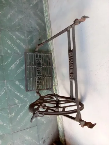 Ferro de máquina de costura 