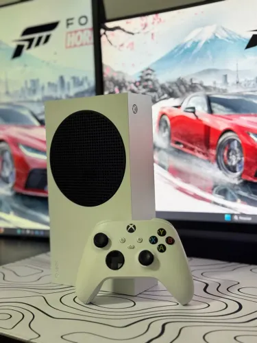 Xbox Séries S - Muito Novo