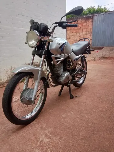 YBR k 125 2008