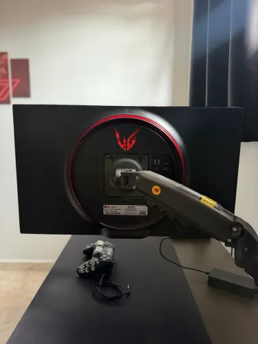 Monitor Gamer 27" Ultragear Lg 240hz | Braço Articulado NB