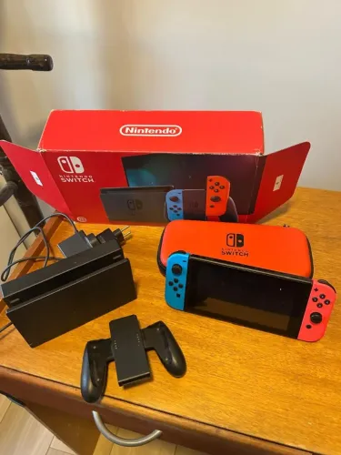 Nintendo Switch V2 Completo na Caixa + Case + 6 Jogos Físicos(2Lacrados)