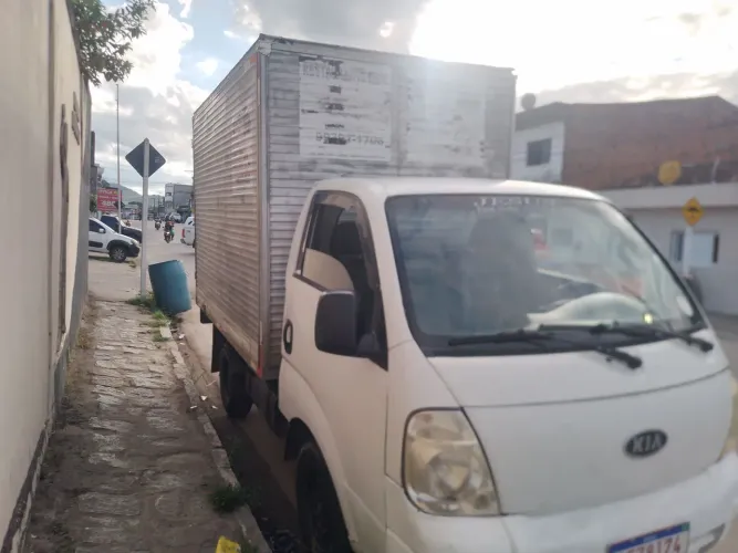 Kia Motors Bongo K-2700 2.7 4x2/4x4 Diesel 2005