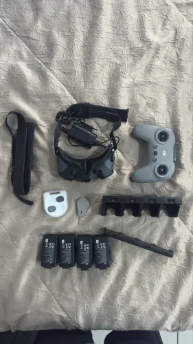 Vendo óculos/controle/4 baterias dji avata 1 