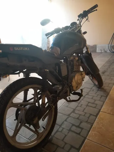 Suzuki yes 125