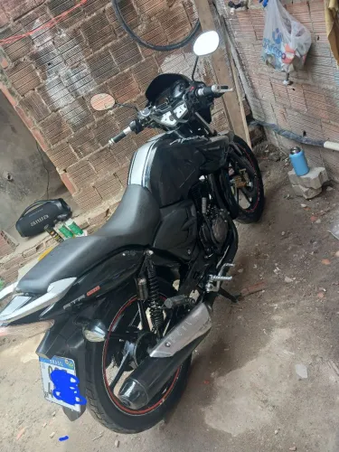 Dafra RTR bem conservada com aprnas 72 mil km 