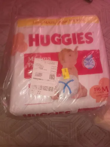 Fralda Huggies Supreme 196 unidades (Tamanho M)
