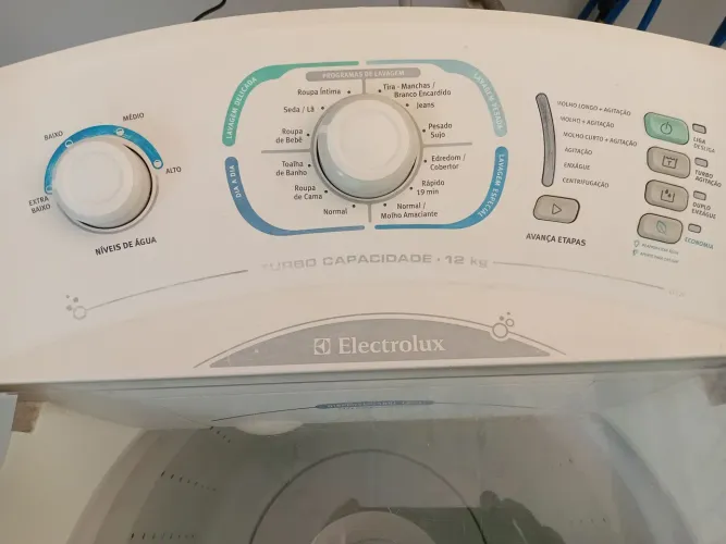 Vendo eletrolux 12kg funciona perfeitamente 