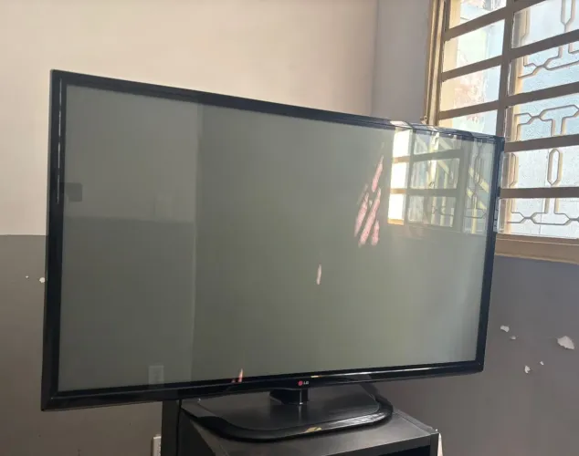 Vendo TV LG 49