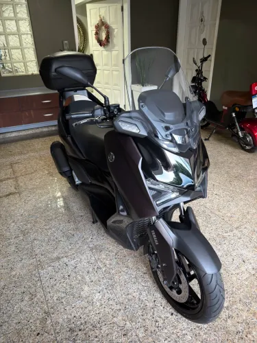 Yamaha XMAX 300 2025/26 - completa 
