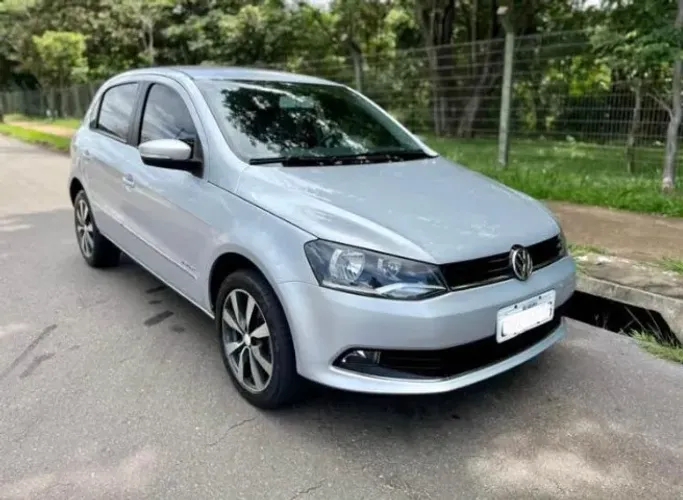 Volkswagen Gol Geração VI 1.6 8V MI Total Flex I-motion 4P 2015