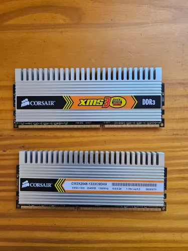 Memória DDR3 XMS3 4Gb 1333mhz