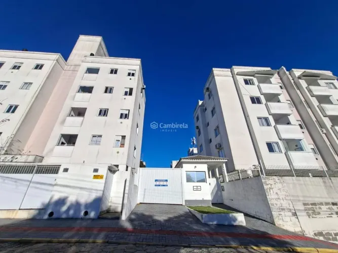 Apartamento de 2 Dormitórios Mobiliado para Locação em Potecas