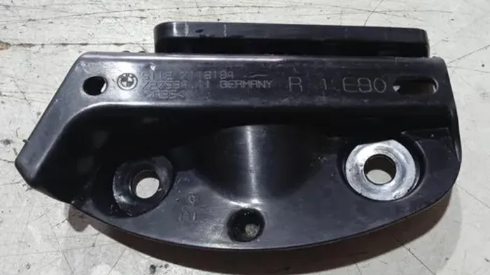 Suporte Parachoque Traseiro Direito Bmw 320 2006 - 2010