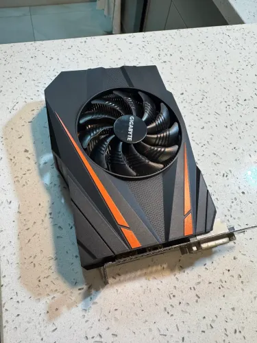 Placa de Vídeo Gigabyte GTX 1060 6GB