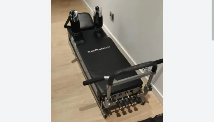 Vende-se excelente Power Power Gym com Acompanhamentos
