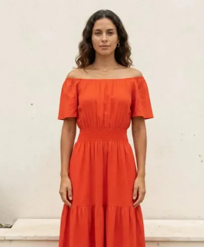Vestido Laranja Em Viscose. Látex Na Cintura. Tamanho G
