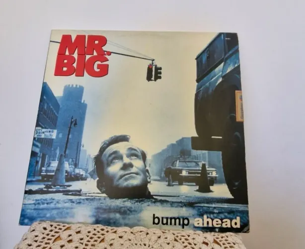 LP MR BIG BUMP AHEAD 1993. IMPECÁVEL