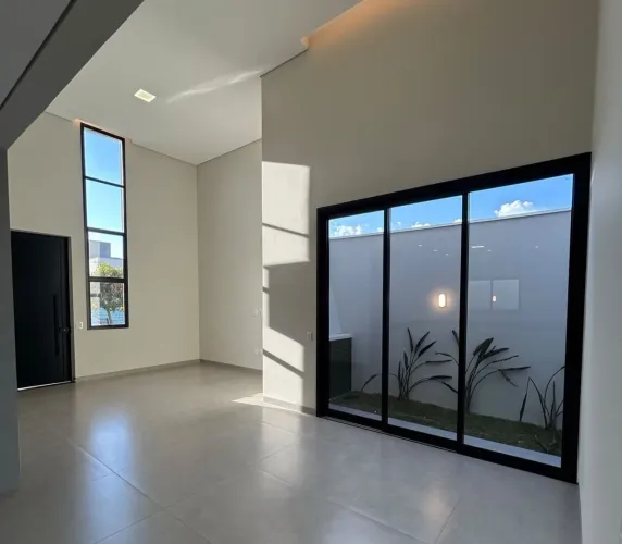 Casa à venda no Condomínio Raros em Uberlândia