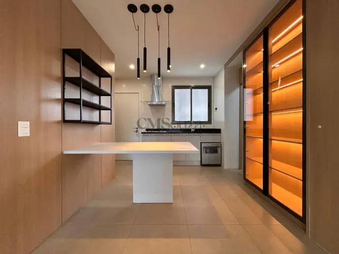 Apartamento semimobiliado para alugar no Ed. Glória 3 quartos (1 suíte), 114m², 2 vagas