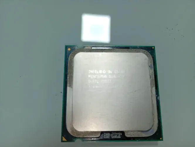 processador Chip Intel Dual Core E5300 - Ocasião******R$ 65,00********