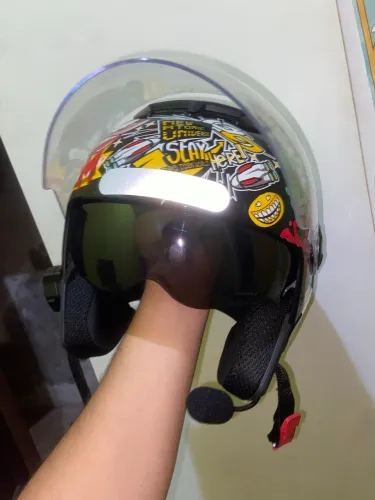 Capacete com oculos+intercomunicador