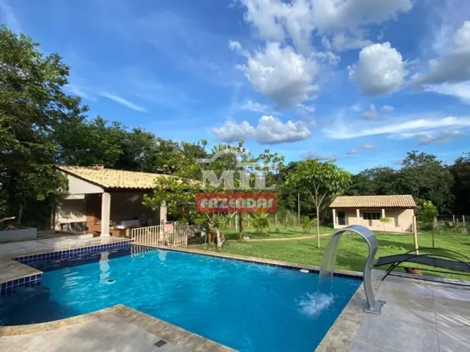 Chácara em Condomínio Área Total : 5.886m2 em Bela Vista