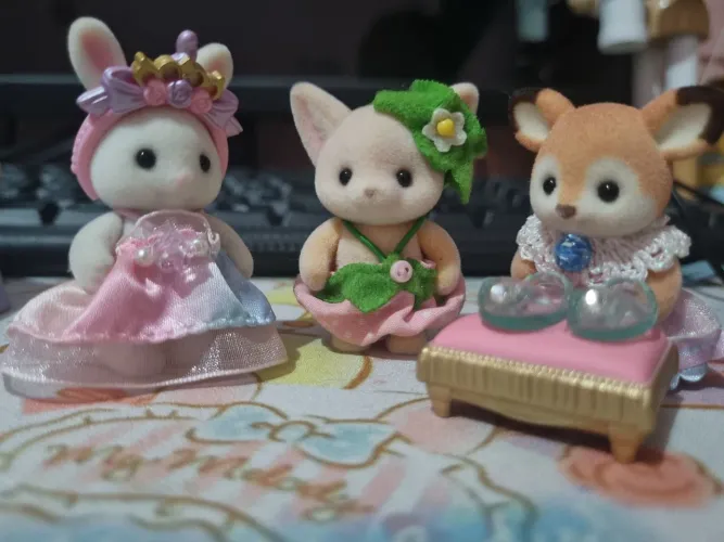 Trio sylvanian families