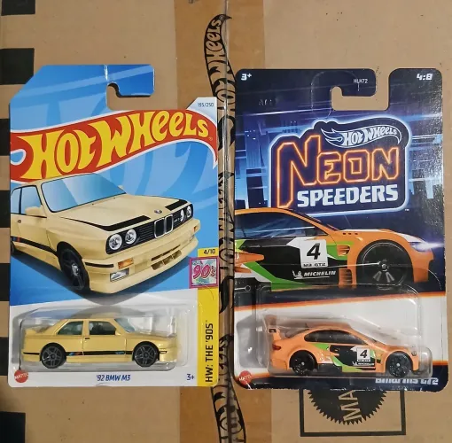 Hot wheels (lacrado) - Bmw 92 + Bmw M3 GT2