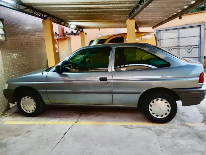 Ford Escort GL 1.8i / 1.8 1995