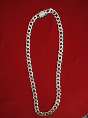 Cordão de prata