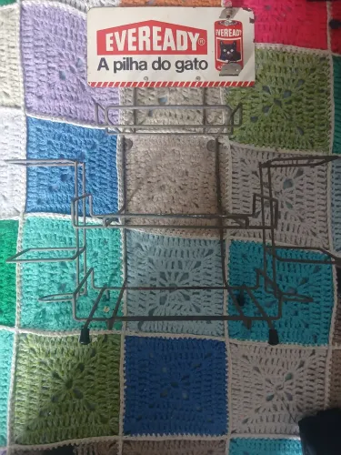 Expositor de Balcão Eveready "A pilha do gato"