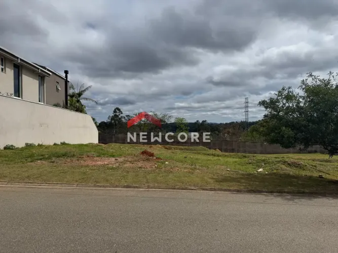 Lote em condomínio em Avenida Alberto Rodrigues de Oliveira - Jardim Florestal - Jundiaí/S