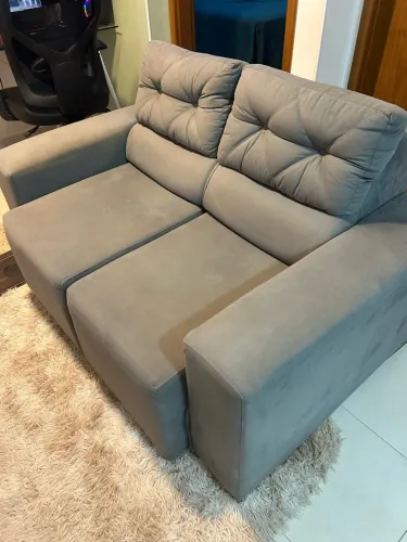 Sofá Retrátil Dois Lugares