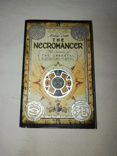 Os Segredos do Imortal Nicholas Flamel The Necromancer Idioma inglês