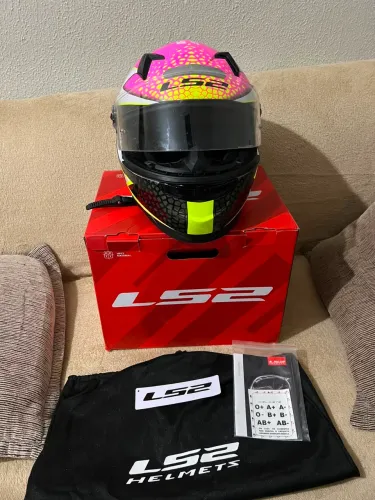 Capacete Ls2
