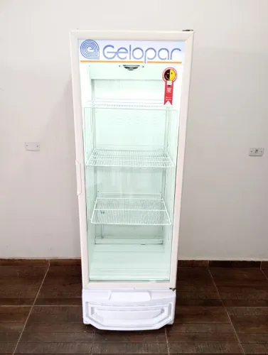 Geladeira Expositora Gelopar funcionando perfeitamente 110v Entrego