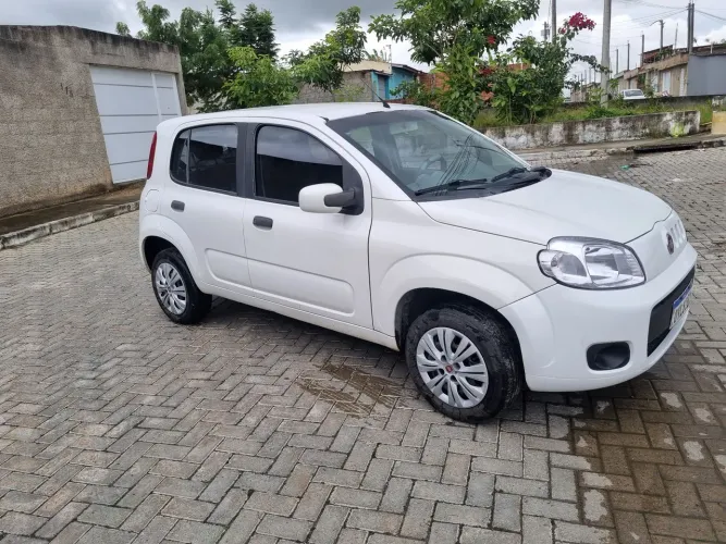 Fiat Uno Vivace/rua 1.0 EVO Fire Flex 8V 5P 2015