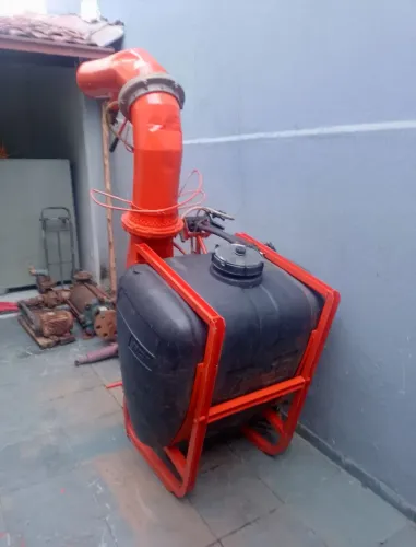 Pulverizador jacto AJ 401 canhão 400L - nescessário revisão 