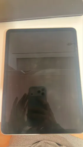 iPad 11 air 128gb