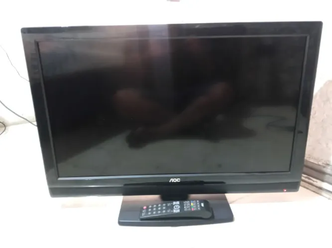 TV AOC LCD 32 POLEGADAS FUNCIONANDO PERFEITAMENTE