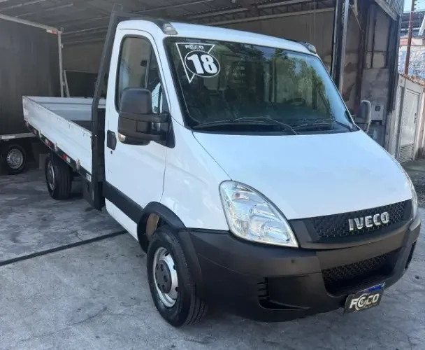 IVECO 35S14 CARROCERIA DE FERRO