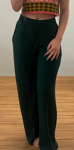 calça pantalona - verde escuro - tamanho m