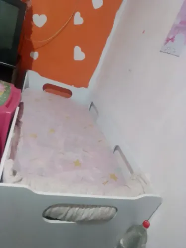 Cama infantil c colchão novo