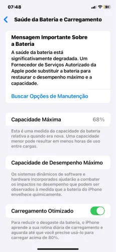 iPhone 11 roxo