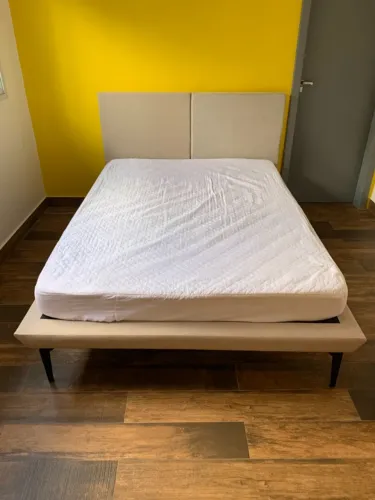 Cama Casal com colchão