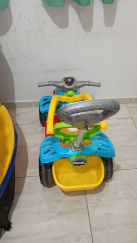 Quadriciclo infantil unissex